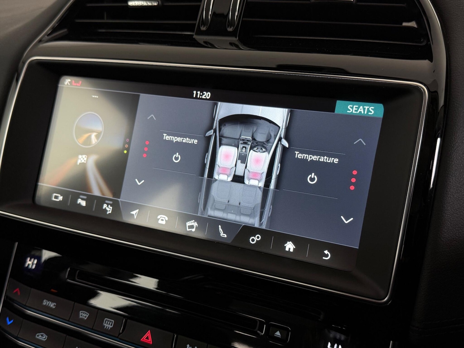 Used Jaguar XE 2018 for sale - 77260532: Photo 24