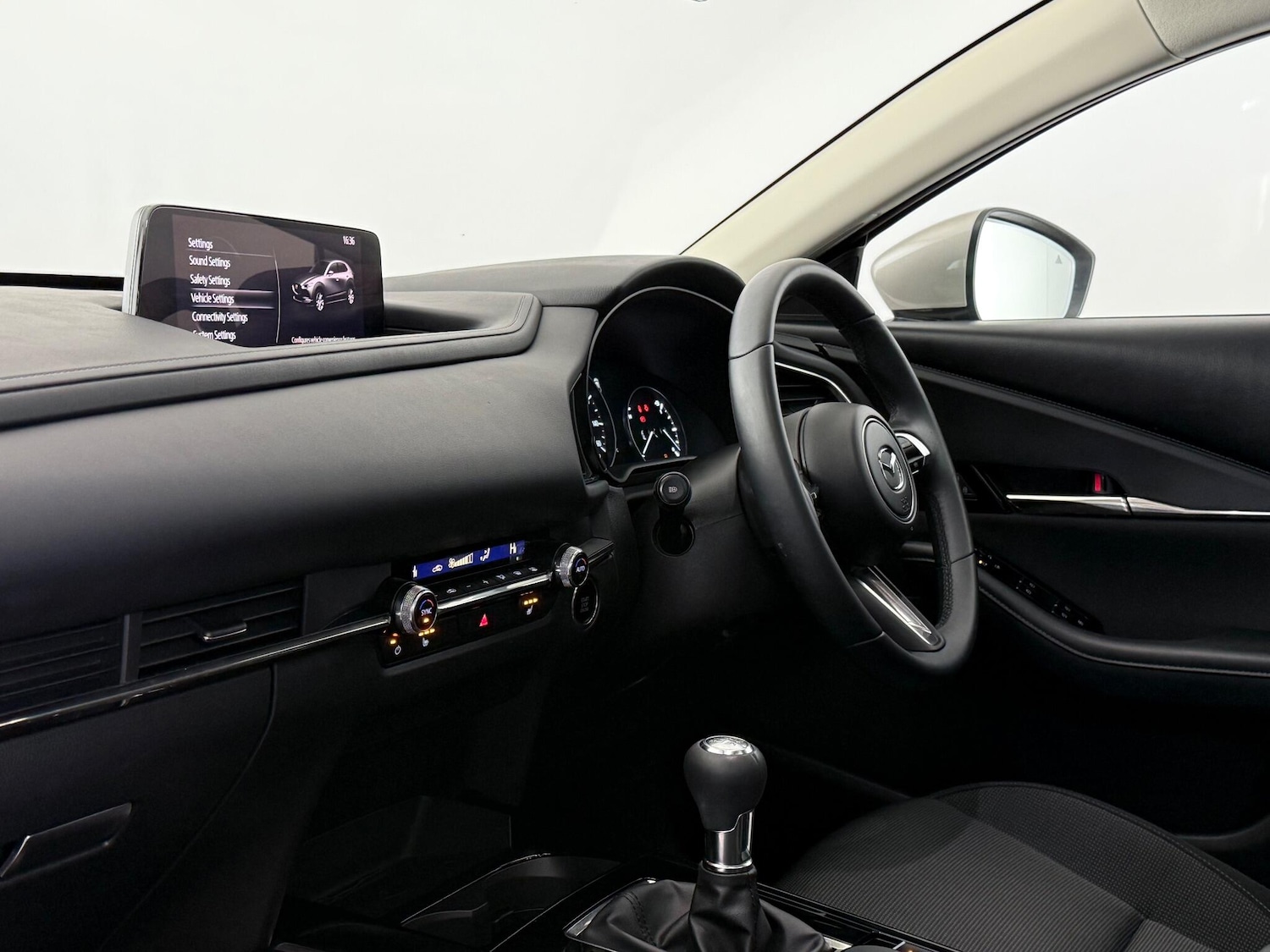 Used Mazda CX-30 2023 for sale - 77221551: Photo 13