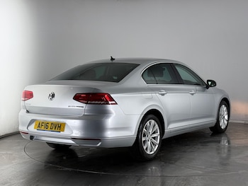 Used Volkswagen Passat 2016 for sale - 76645559: Photo