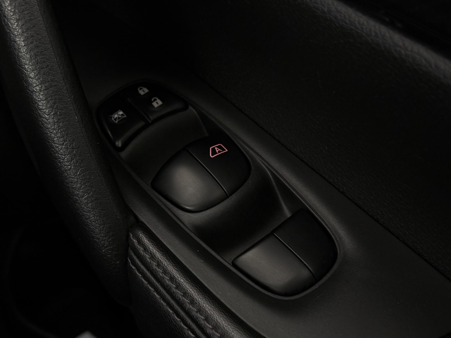 Used Nissan X-Trail 2019 for sale - 76467219: Photo 39