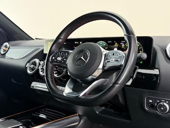 Used Mercedes-Benz GLA 2023 for sale - 79225424: Photo