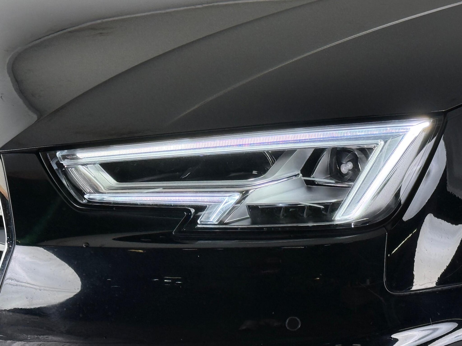 Used Audi A4 2019 for sale - 77332120: Photo 7