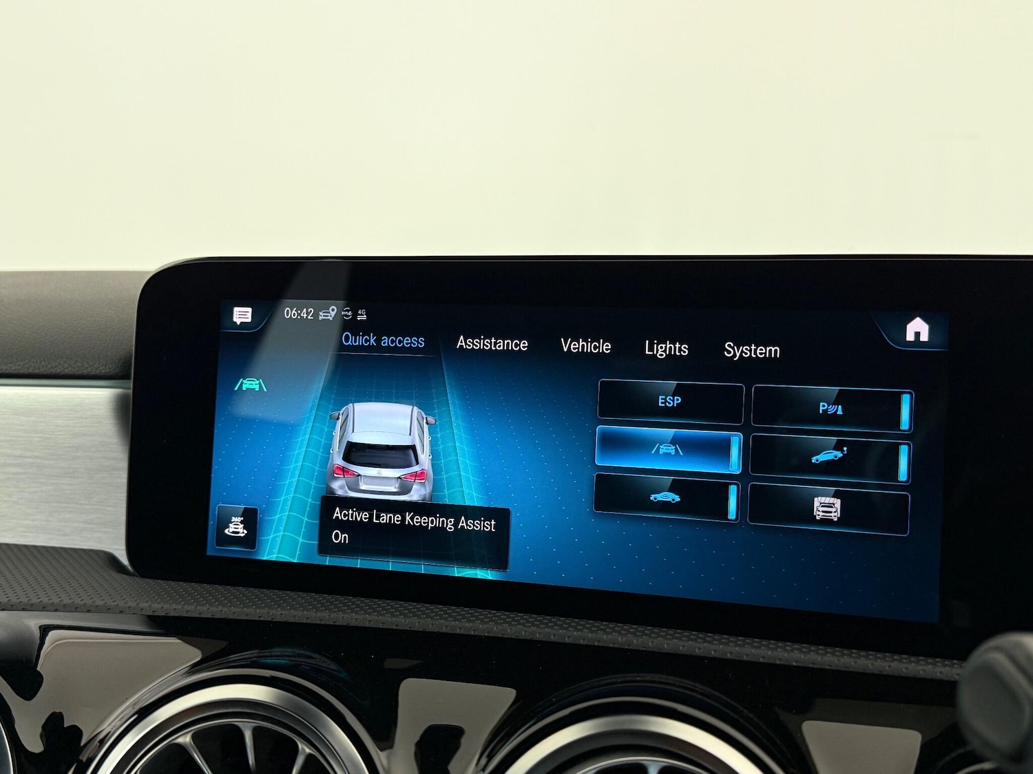 Used Mercedes-Benz A-Class 2020 for sale - 77243361: Photo 28