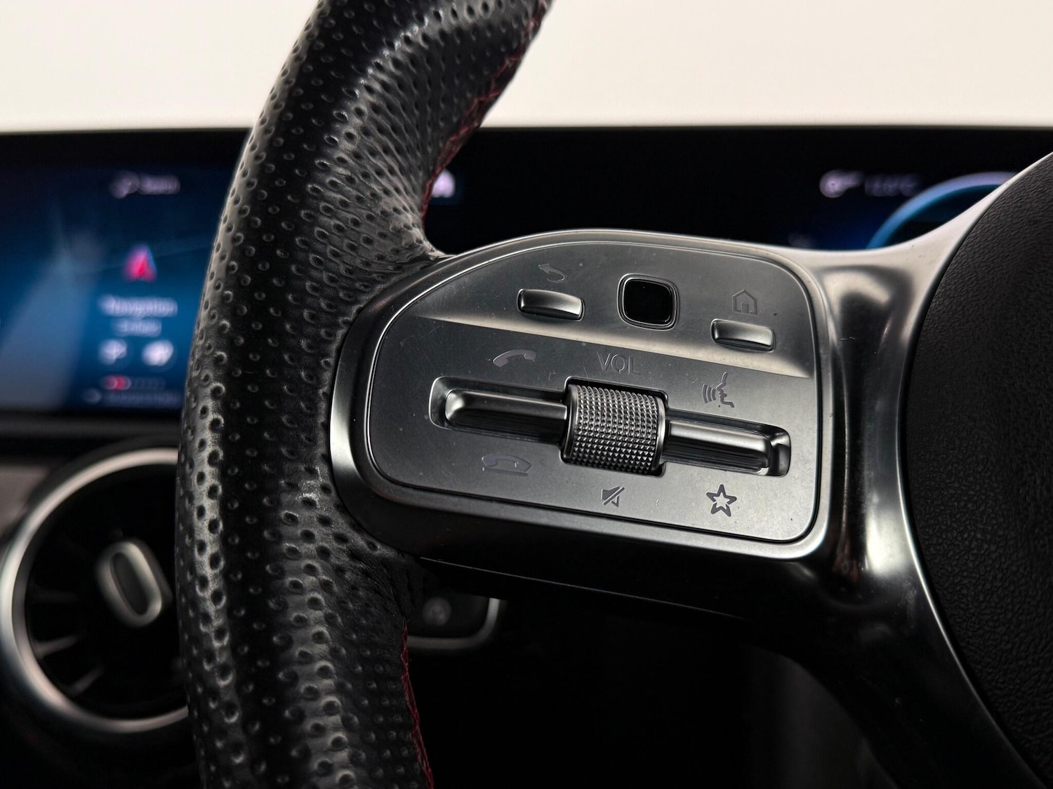 Used Mercedes-Benz A-Class 2020 for sale - 77081980: Photo 23