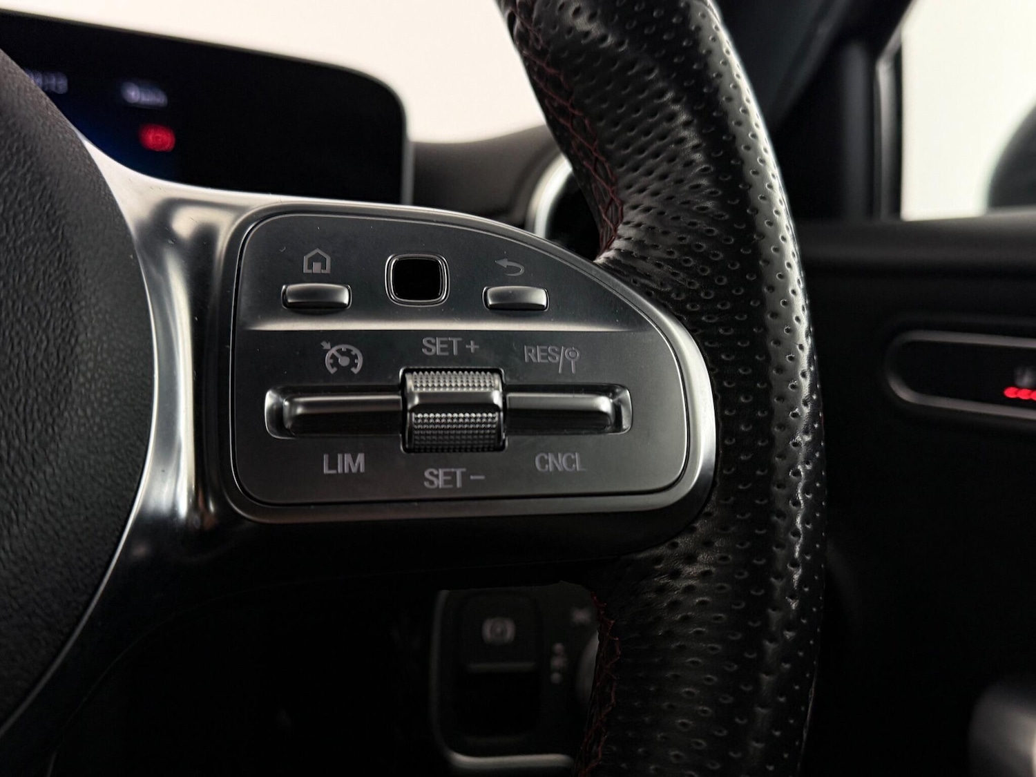 Used Mercedes-Benz A-Class 2020 for sale - 77081980: Photo 24