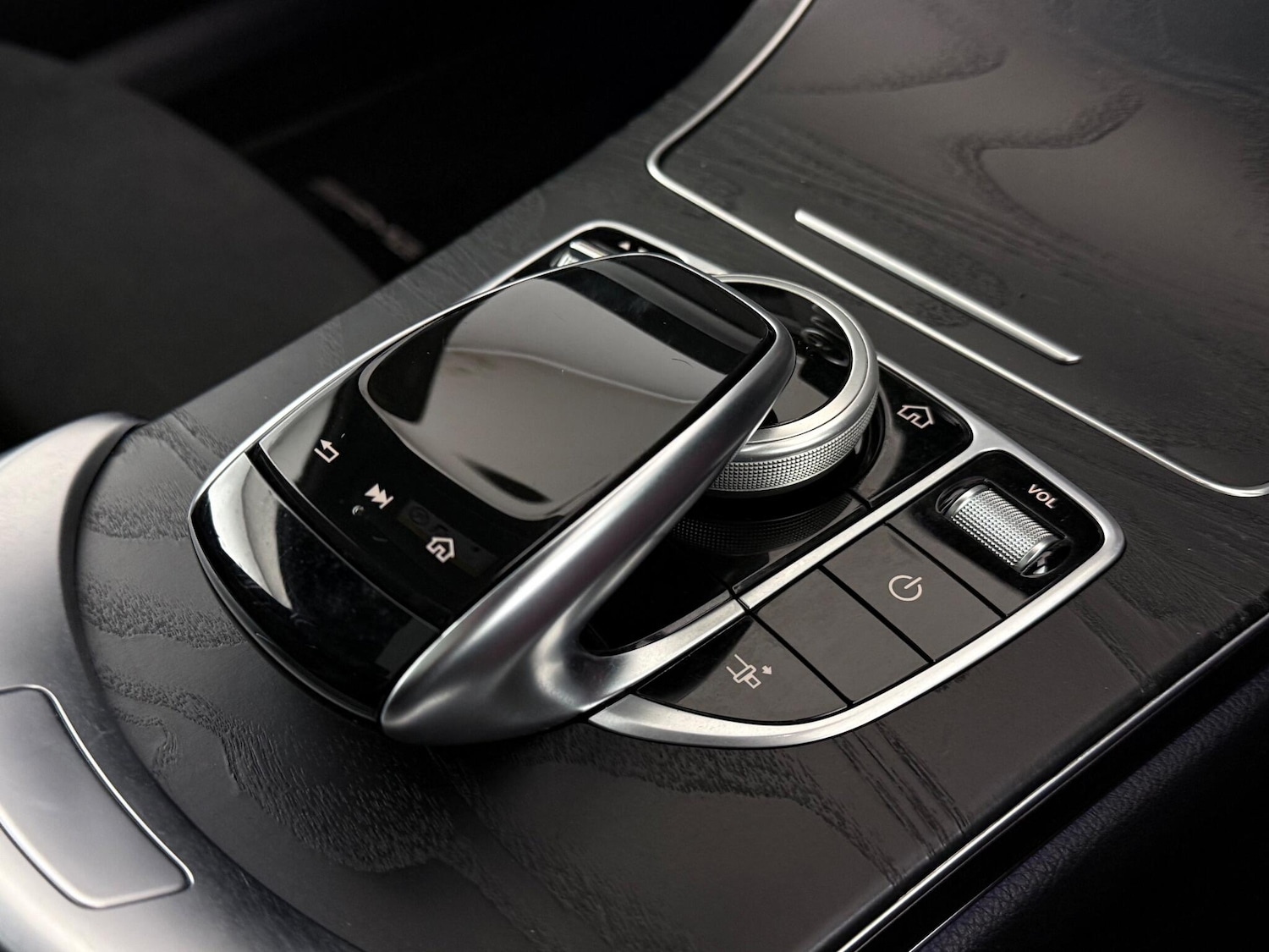 Used Mercedes-Benz C Class 2020 for sale - 77182965: Photo 30