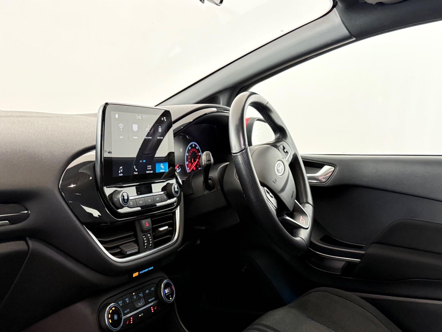 Used Ford Fiesta 2018 for sale - 77587402: Photo 9