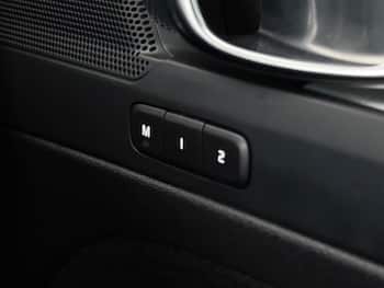 Used Volvo XC40 2023 for sale - 79565969: Photo