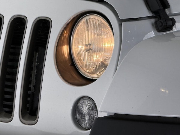 Used Jeep Wrangler 2016 for sale - 76291734: Photo 8