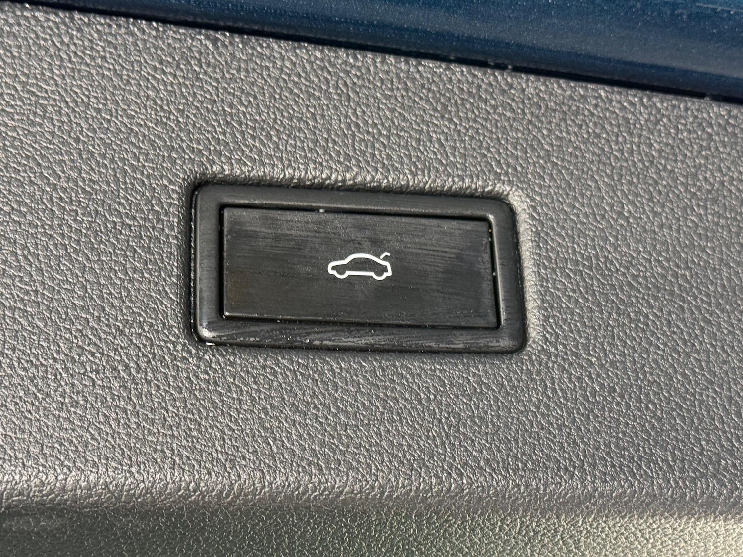 Used Volkswagen Tiguan 2021 for sale - 77243240: Photo 10