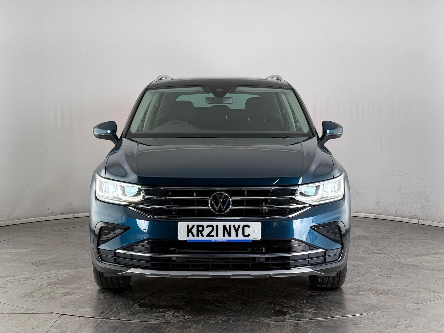 Used Volkswagen Tiguan 2021 for sale - 77243240: Photo 5