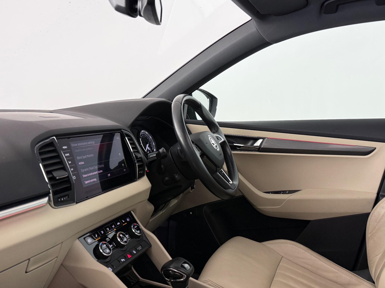 Used Skoda Karoq 2018 for sale - 77222150: Photo 13