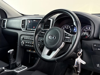 Used Kia Sportage 2021 for sale - 79388886: Photo