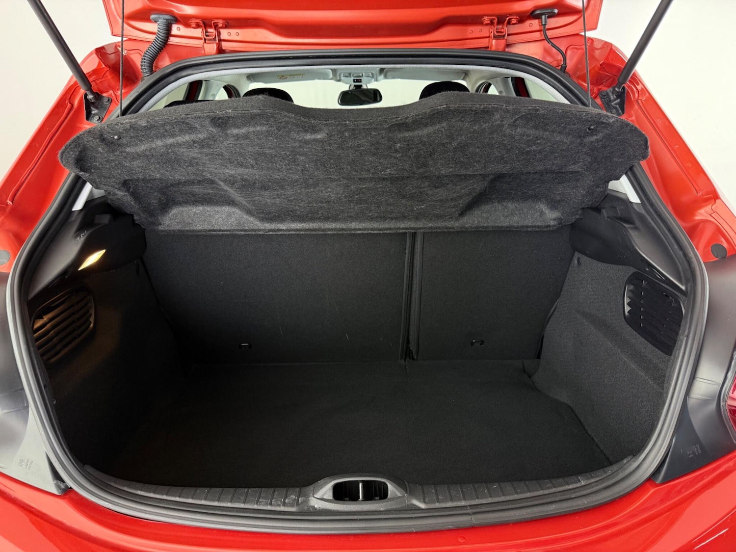 Used Peugeot 208 2019 for sale - 76467325: Photo 11