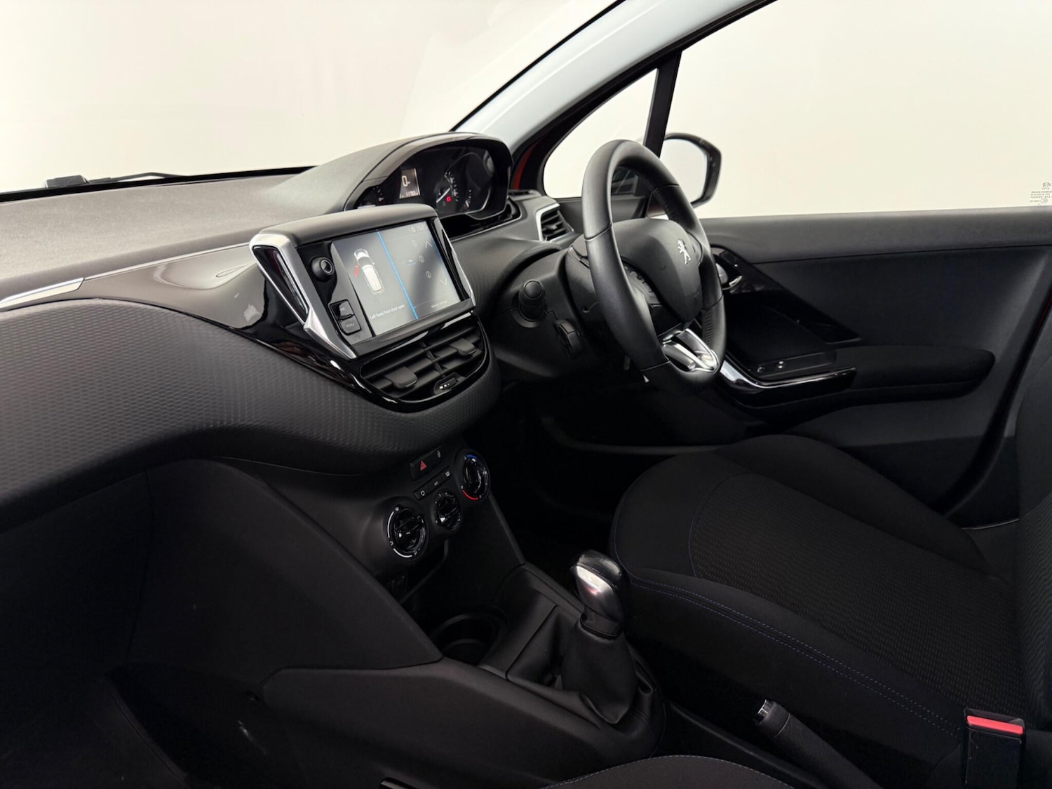 Used Peugeot 208 2019 for sale - 76467325: Photo 16