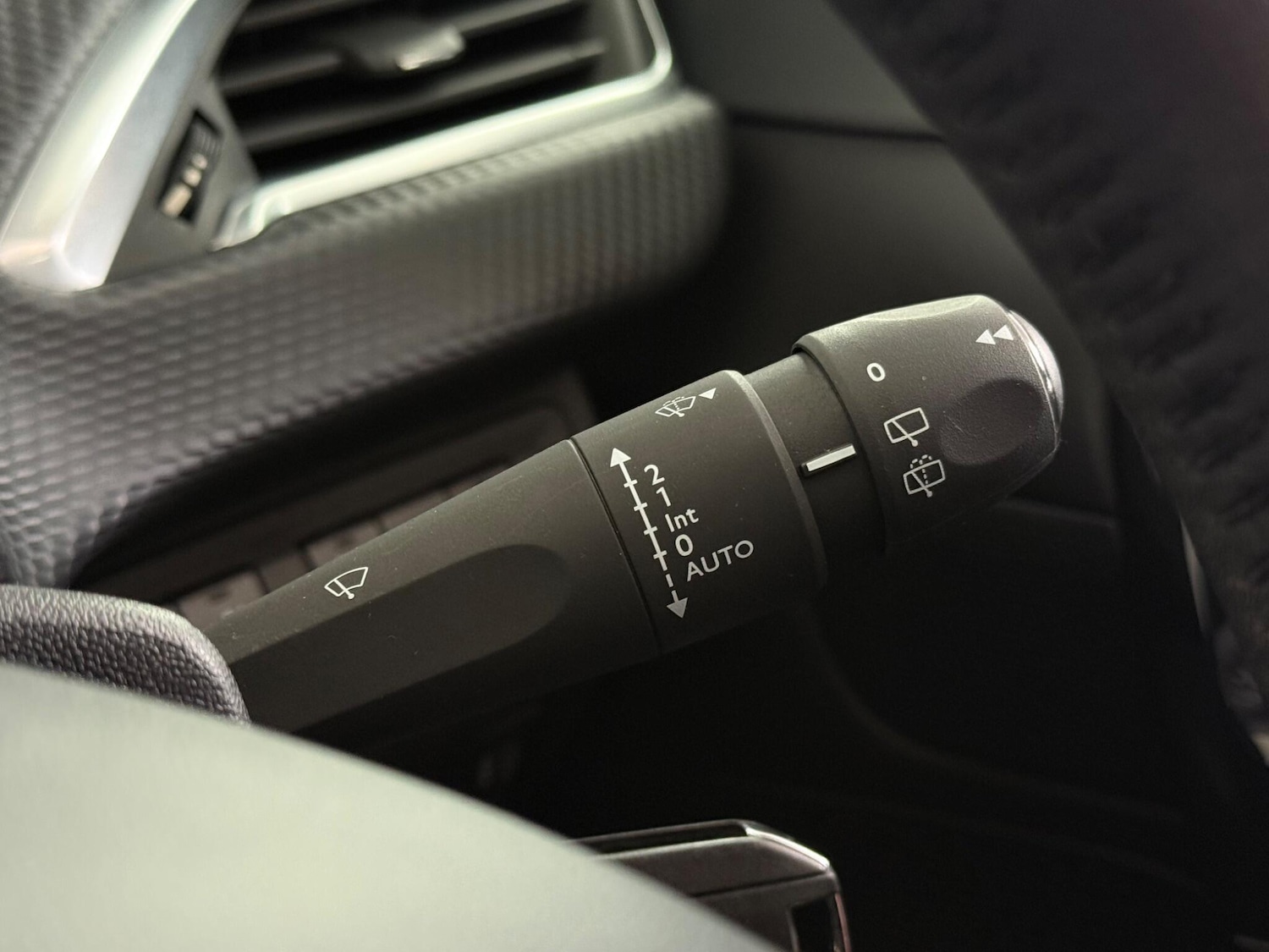 Used Peugeot 208 2019 for sale - 76467325: Photo 28