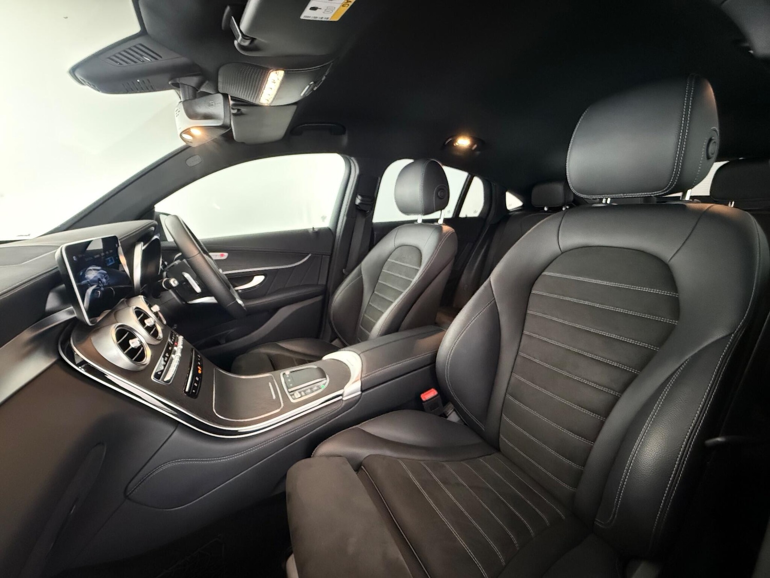 Used Mercedes-Benz GLC 2020 for sale - 76646160: Photo 20