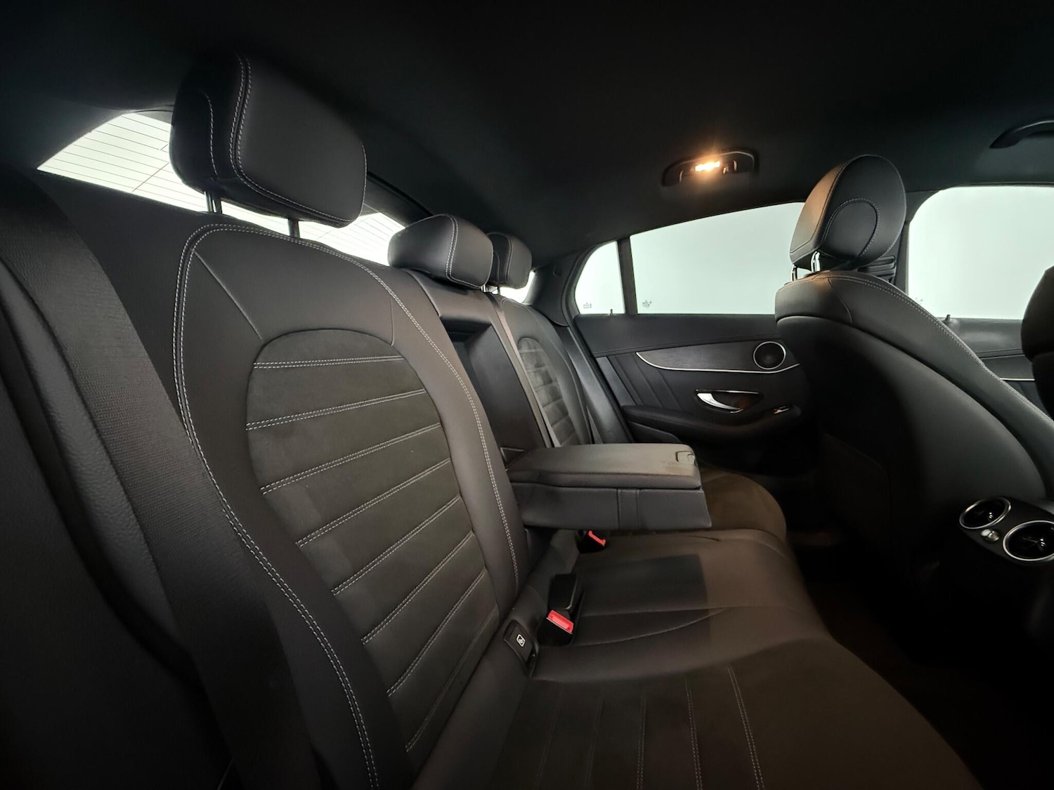 Used Mercedes-Benz GLC 2020 for sale - 76646160: Photo 21