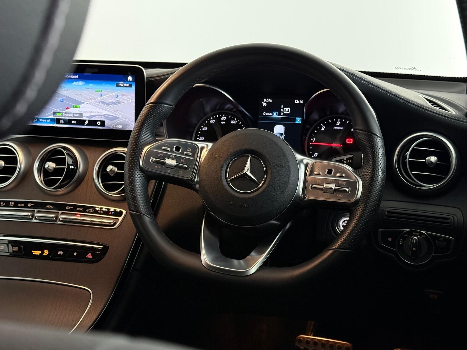 Used Mercedes-Benz GLC 2020 for sale - 76646160: Photo 24