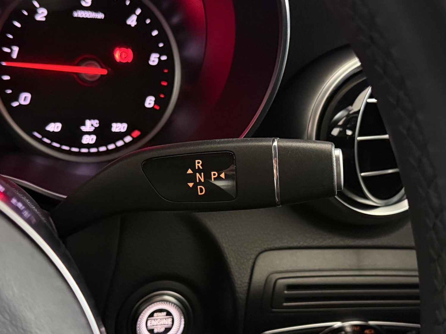 Used Mercedes-Benz GLC 2020 for sale - 76646160: Photo 28