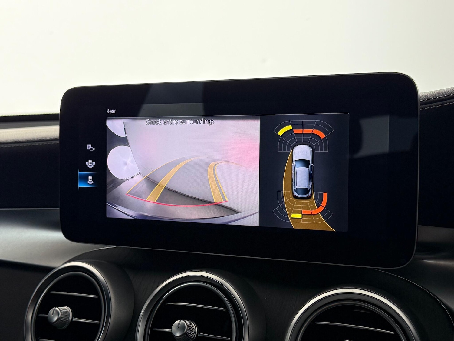 Used Mercedes-Benz GLC 2020 for sale - 76646160: Photo 35