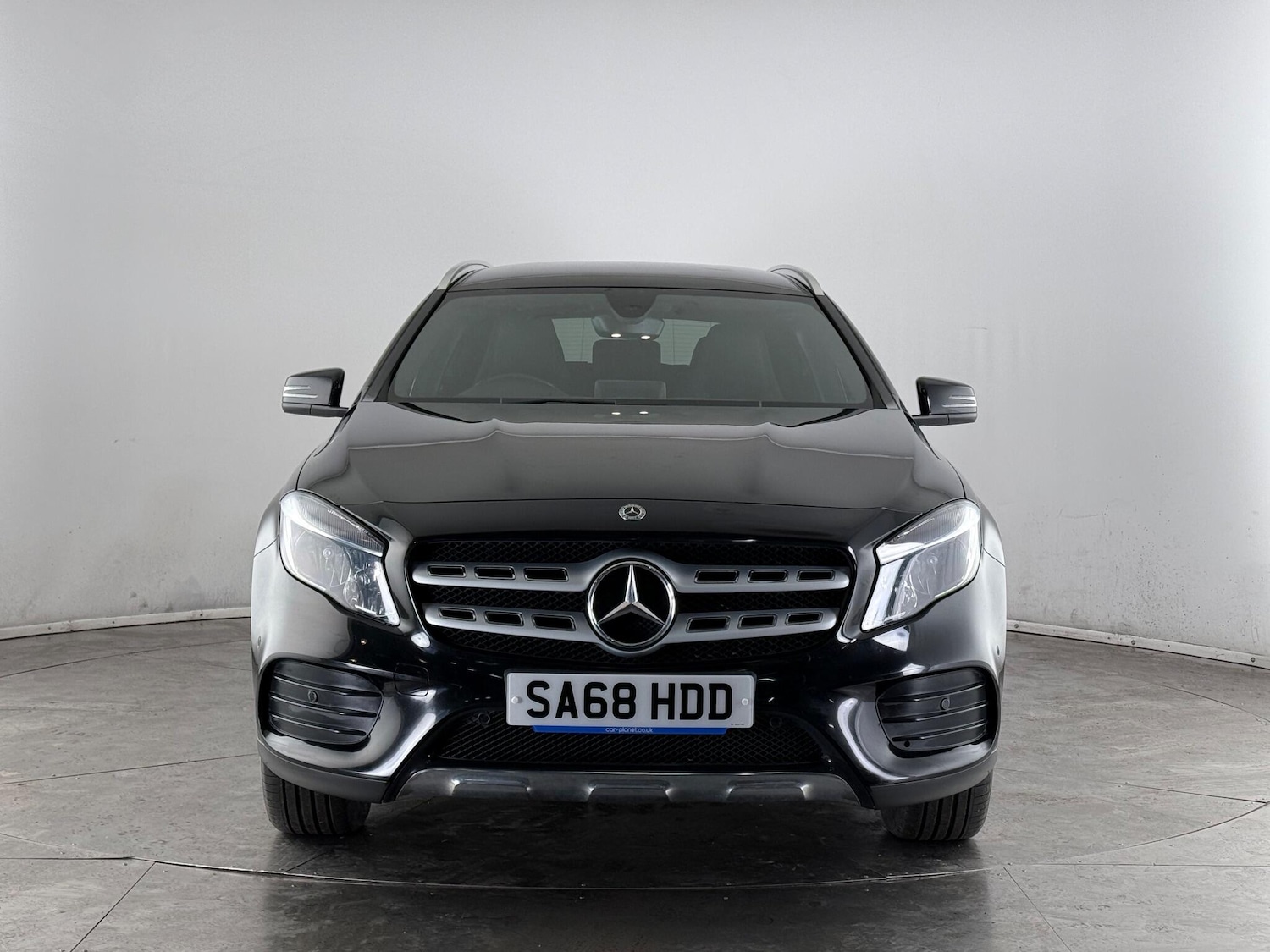 Used Mercedes-Benz GLA 2018 for sale - 77222023: Photo 2