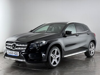 Used Mercedes-Benz GLA 2018 for sale - 77222023: Photo