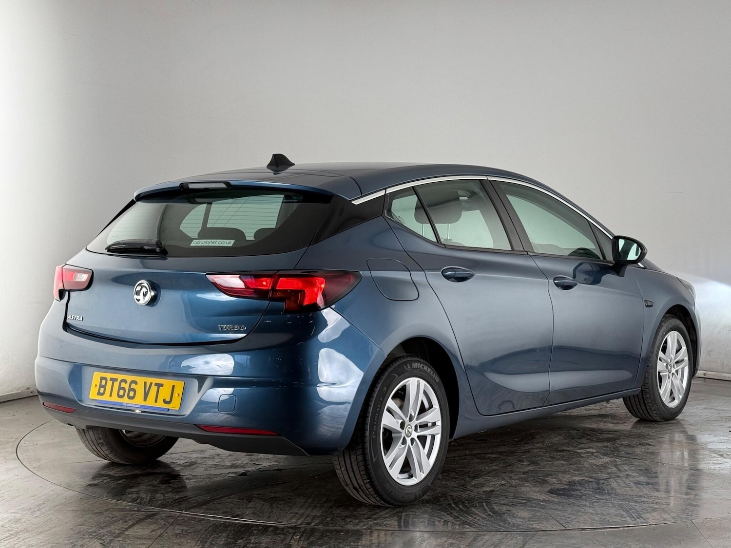 Used Vauxhall Astra 2016 for sale - 77946926: Photo 4
