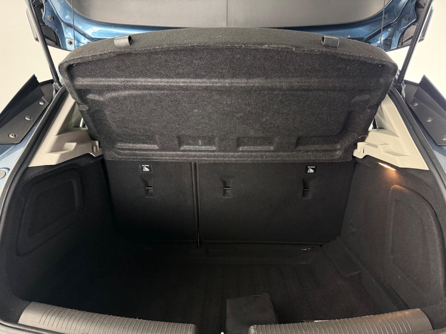 Used Vauxhall Astra 2016 for sale - 77946926: Photo 8