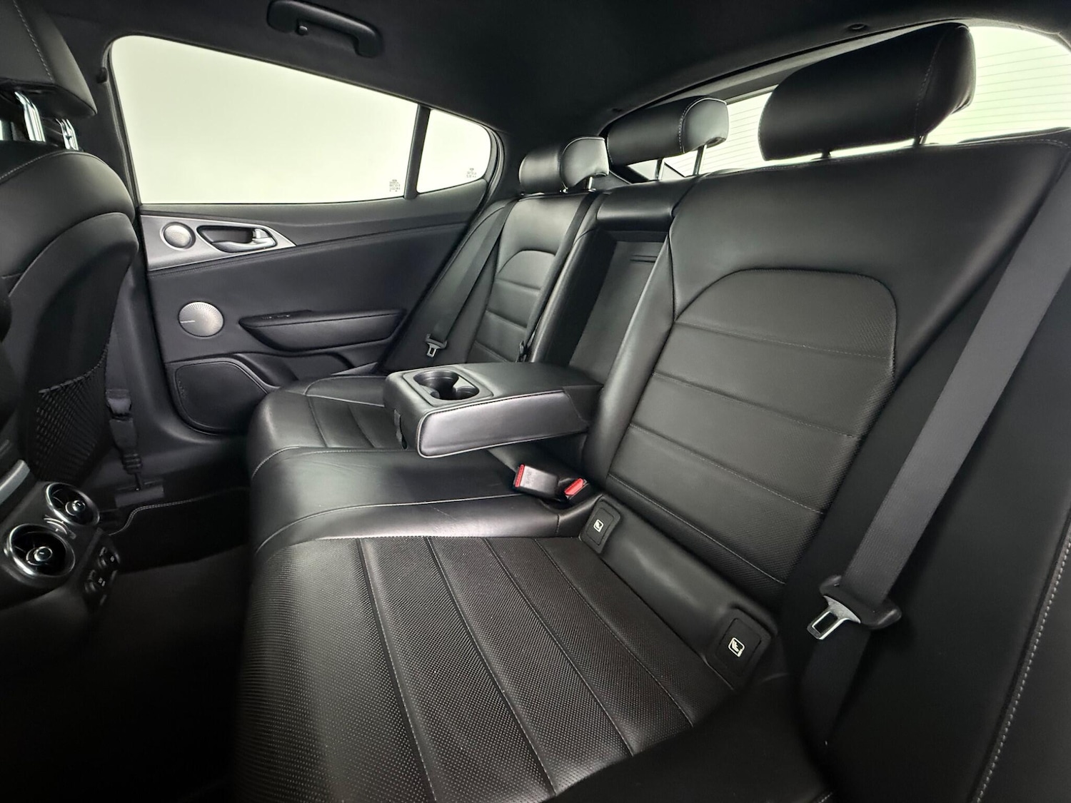 Used Kia Stinger 2019 for sale - 77216524: Photo 16