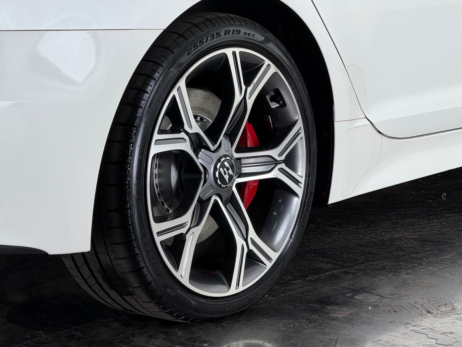 Used Kia Stinger 2019 for sale - 77216524: Photo 8