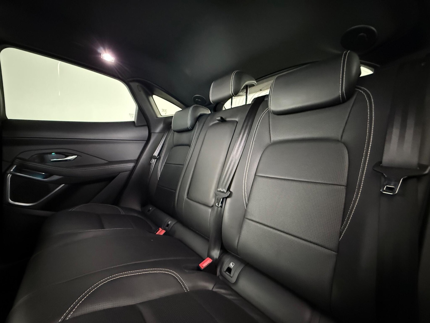 Used Jaguar E-Pace 2018 for sale - 77246683: Photo 14