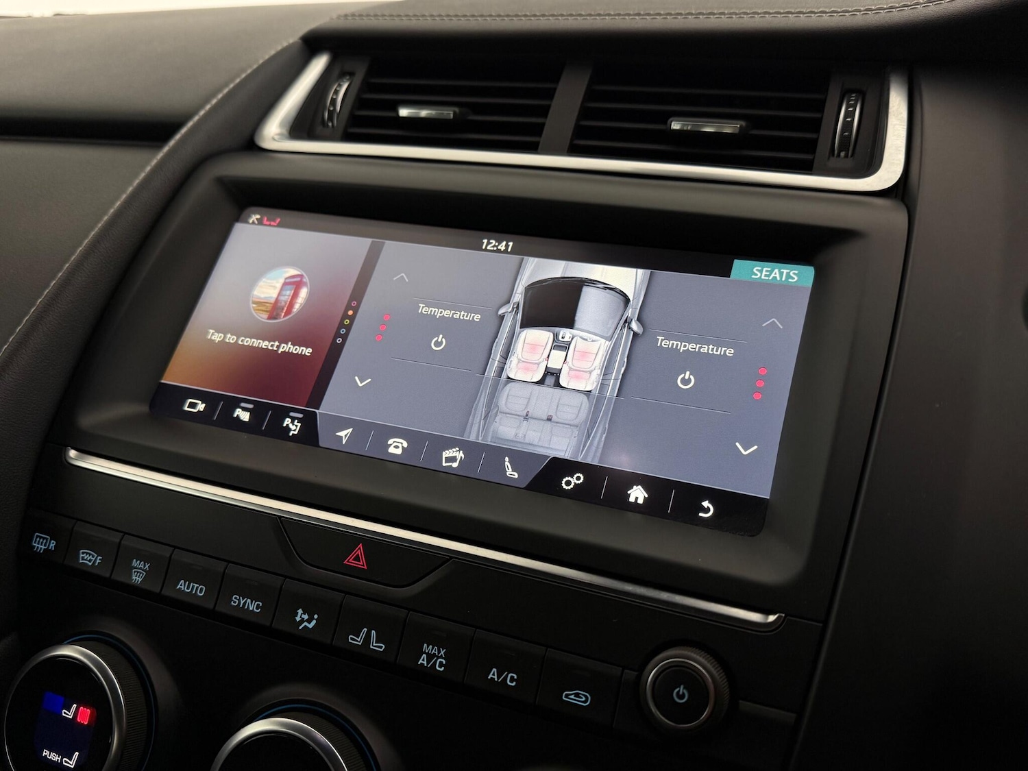 Used Jaguar E-Pace 2018 for sale - 77246683: Photo 27