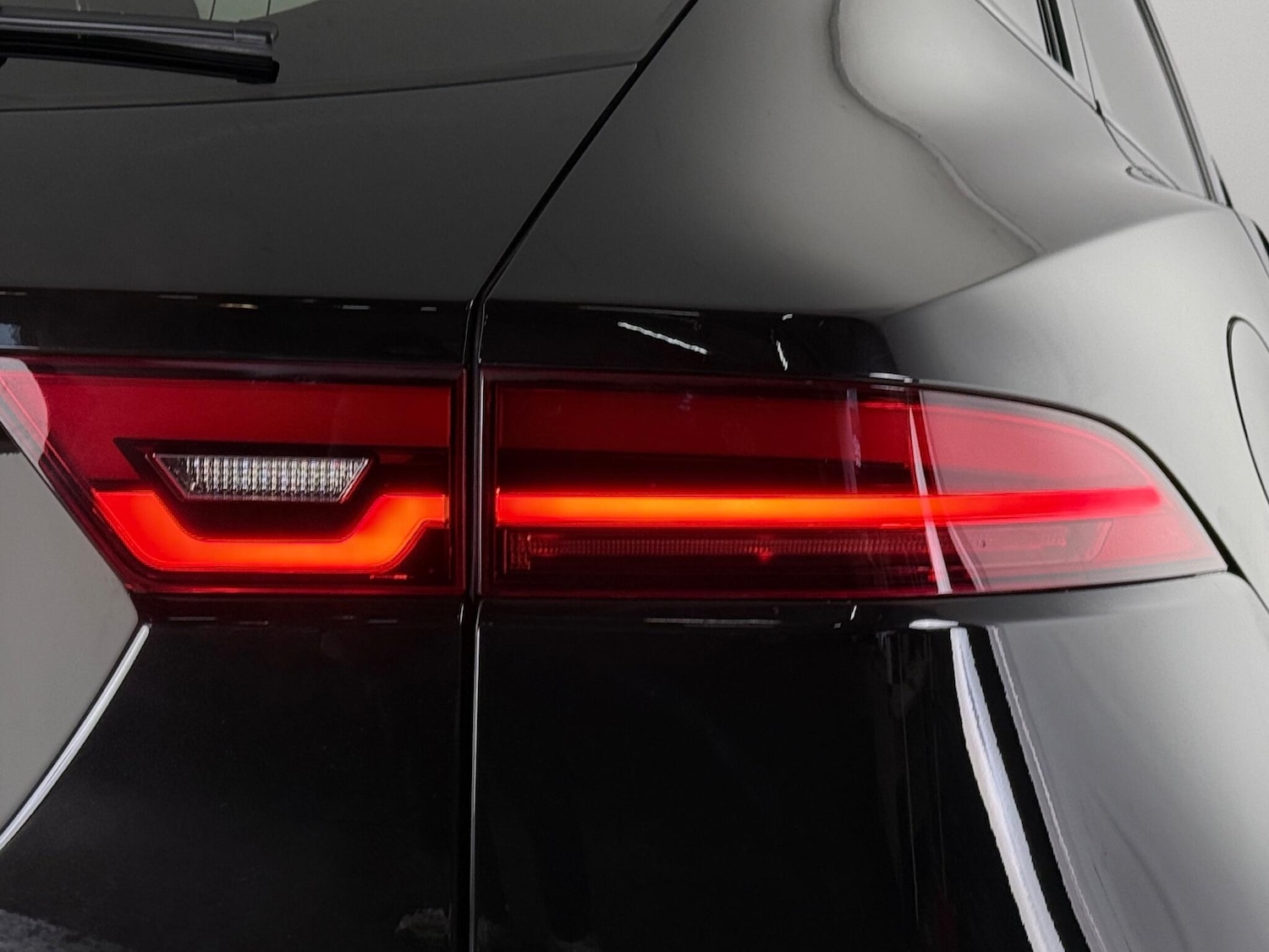 Used Jaguar E-Pace 2018 for sale - 77246683: Photo 6