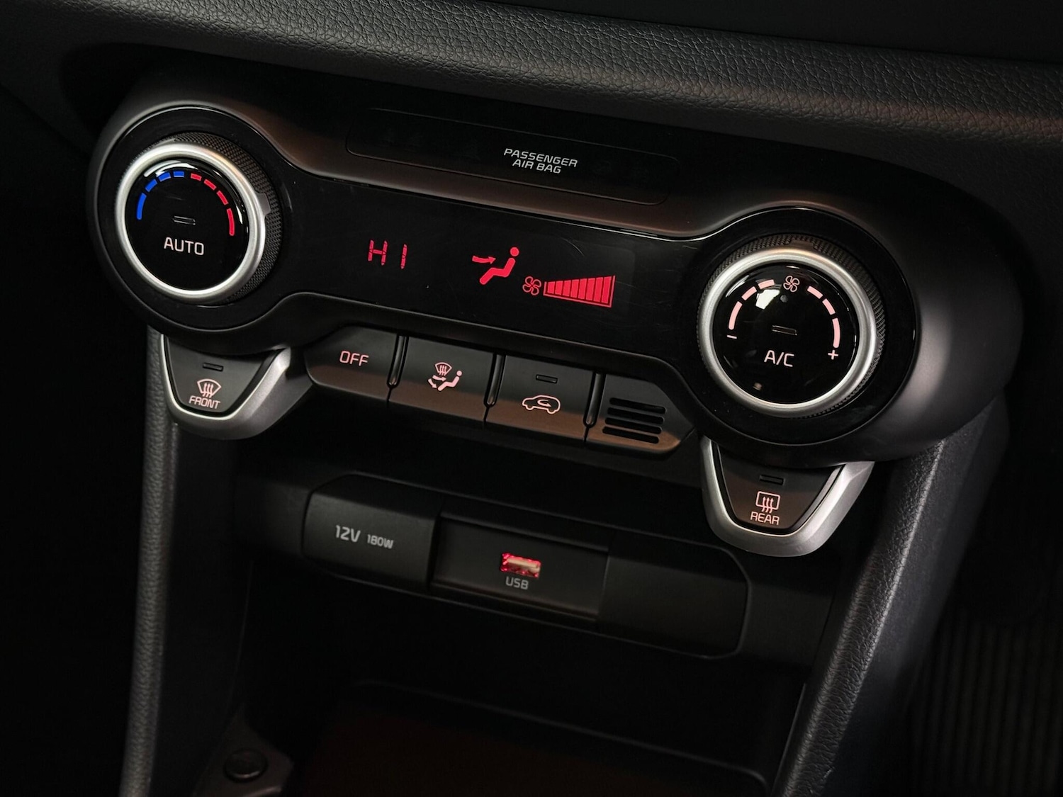 Used Kia Picanto 2022 for sale - 76608077: Photo 32