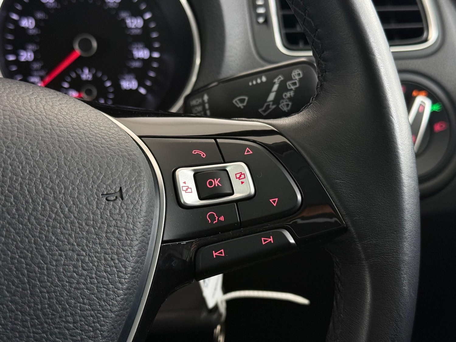 Used Volkswagen Polo 2017 for sale - 77243348: Photo 20