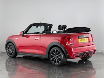Used MINI Convertible 2017 for sale - 77222124: Photo