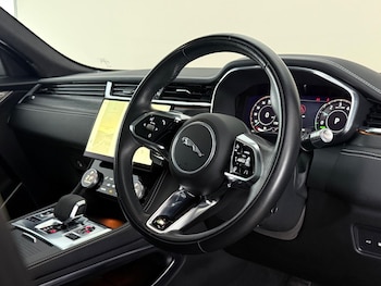 Used Jaguar F-Pace 2021 for sale - 78911837: Photo