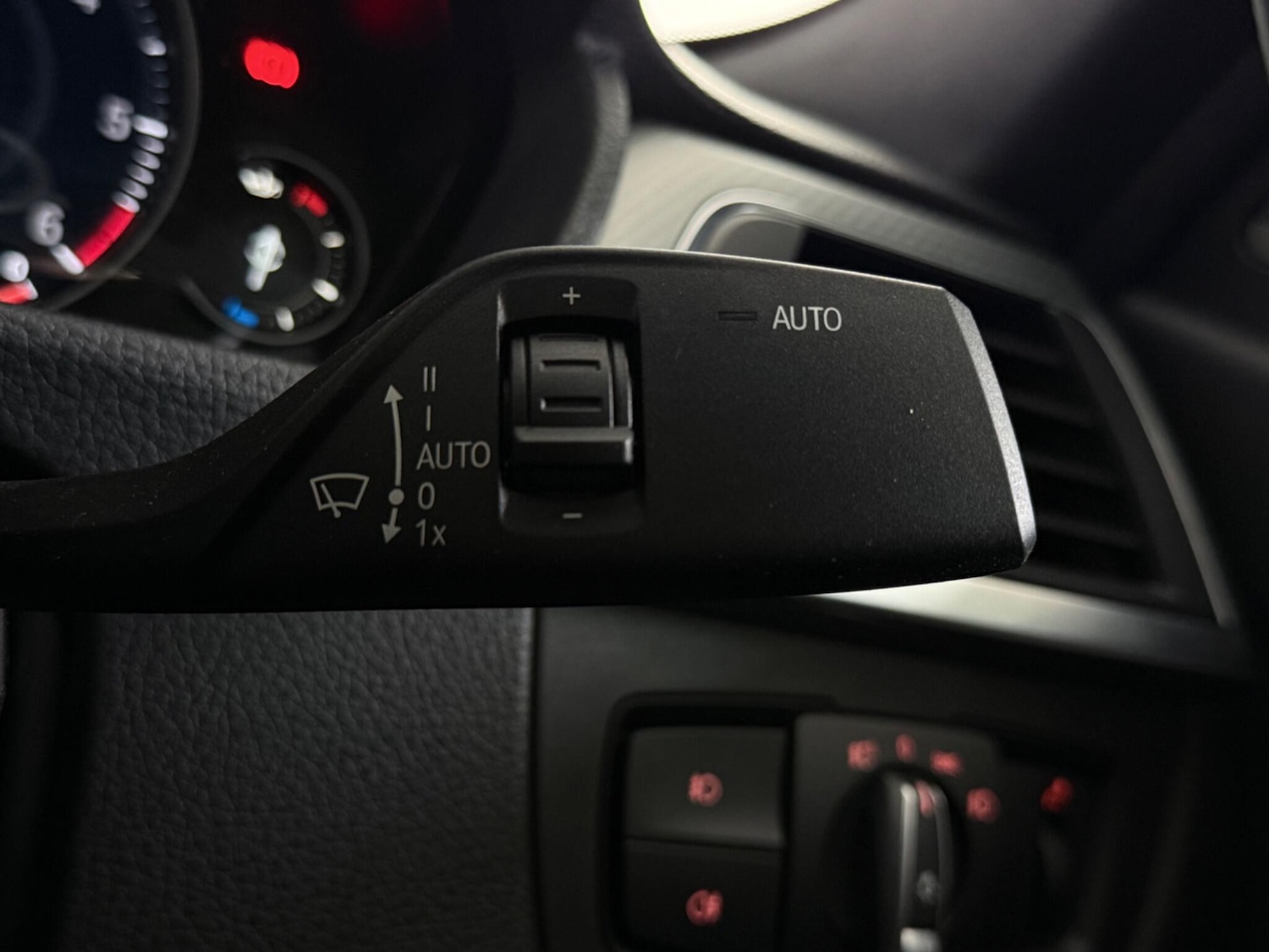 Used BMW 3 Series 2018 for sale - 77387822: Photo 22