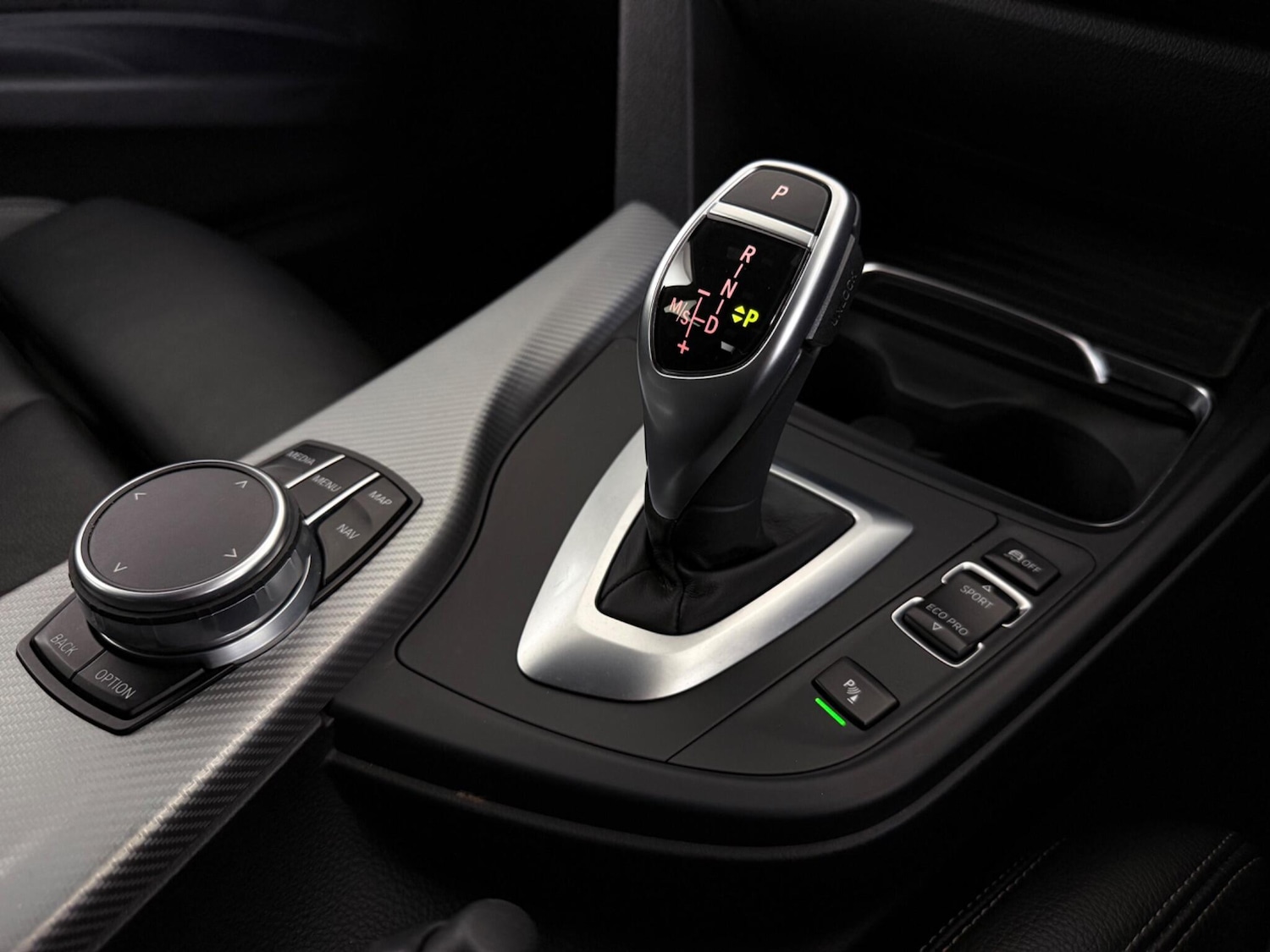 Used BMW 3 Series 2018 for sale - 77387822: Photo 29