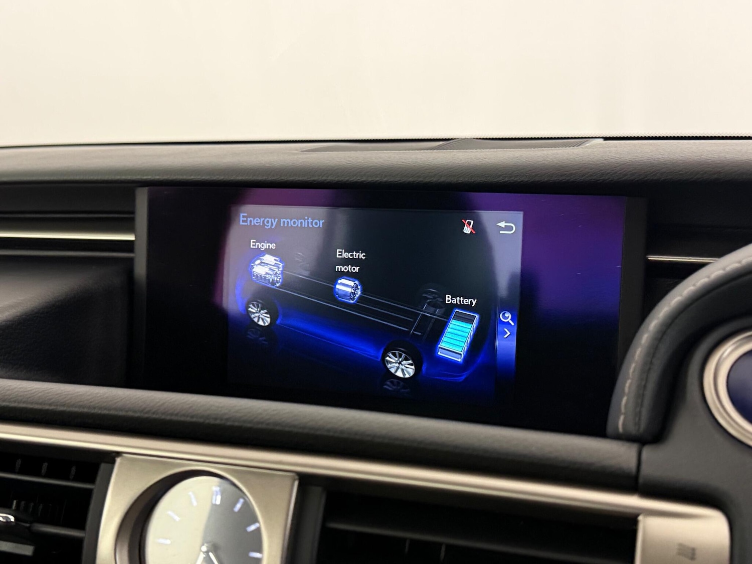 Used Lexus IS 2016 for sale - 77246756: Photo 26