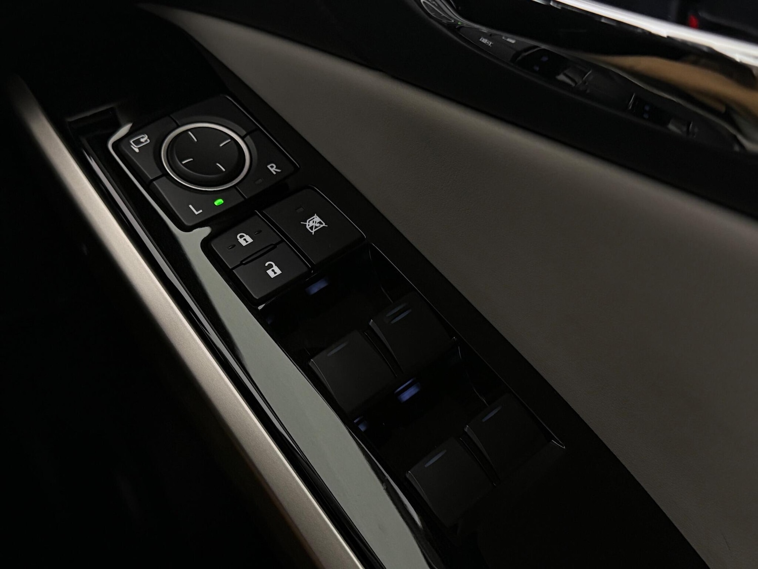 Used Lexus IS 2016 for sale - 77246756: Photo 29