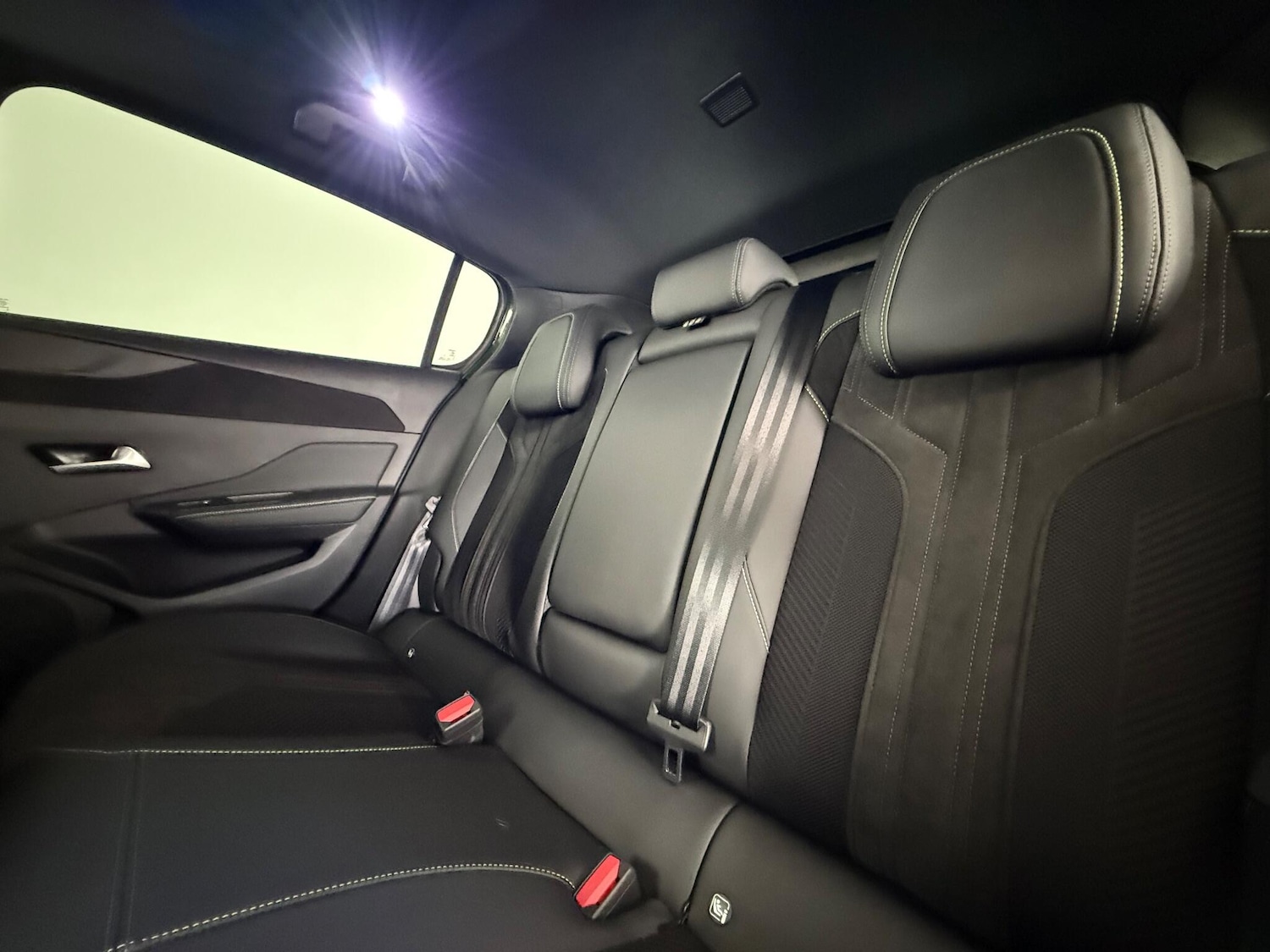 Used Peugeot 308 2023 for sale - 77050106: Photo 18