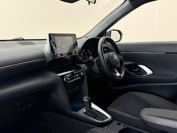 Used Toyota Yaris Cross 2023 for sale - 78867066: Photo