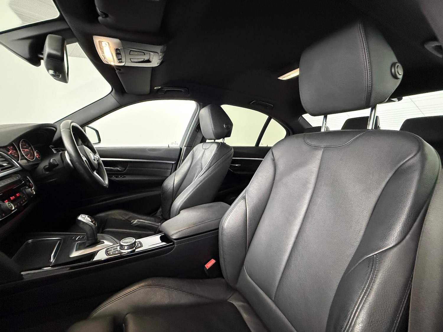 Used BMW 3 Series 2019 for sale - 77246460: Photo 12