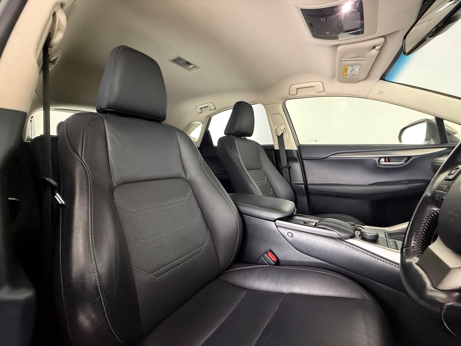 Used Lexus NX 2017 for sale - 77769870: Photo 11