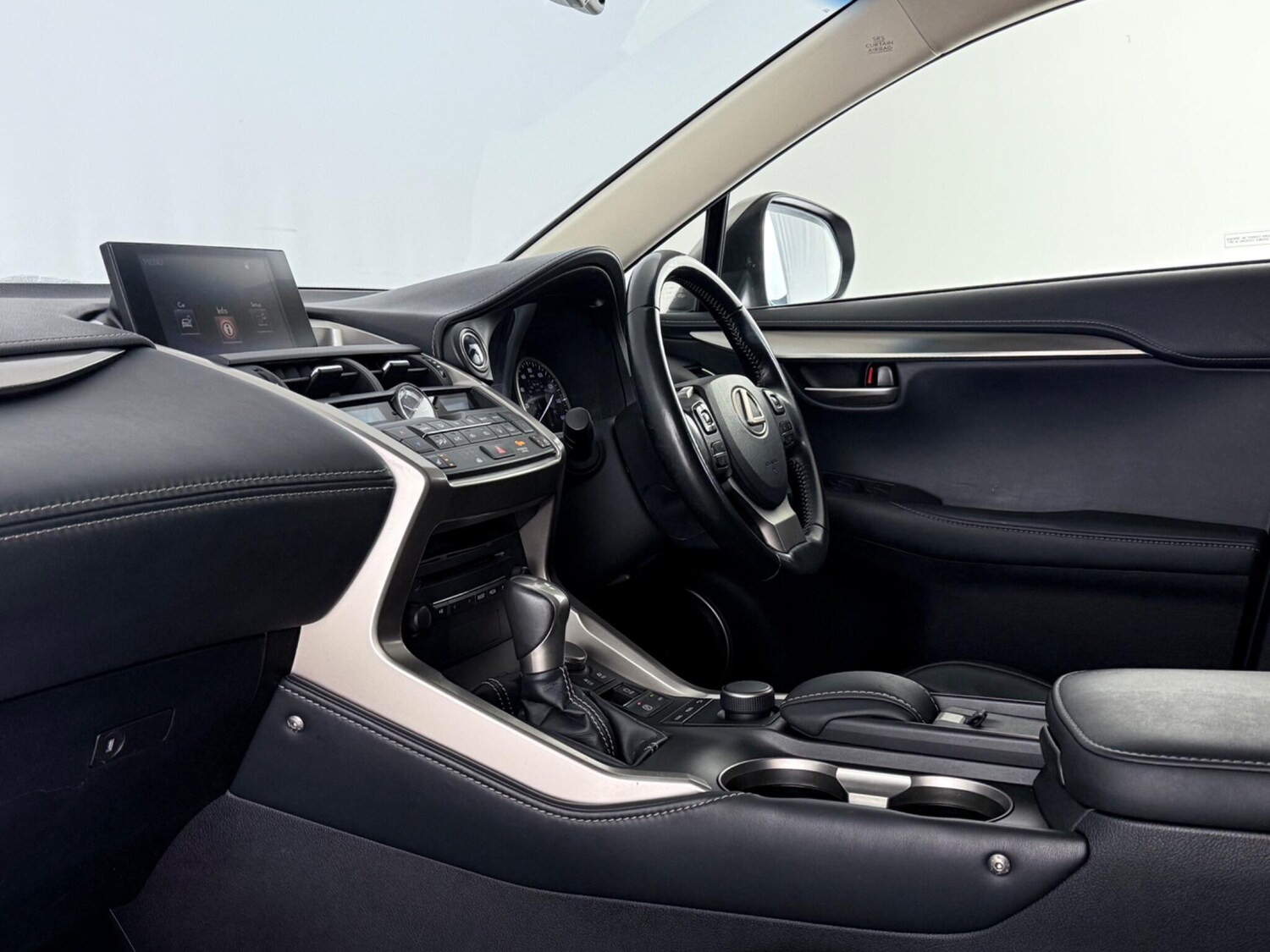 Used Lexus NX 2017 for sale - 77769870: Photo 13