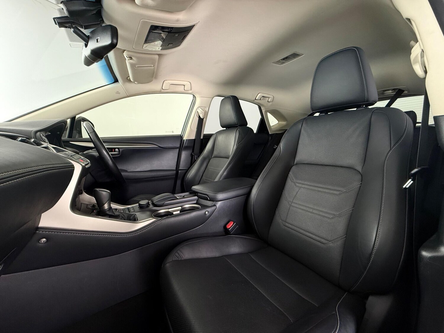 Used Lexus NX 2017 for sale - 77769870: Photo 14