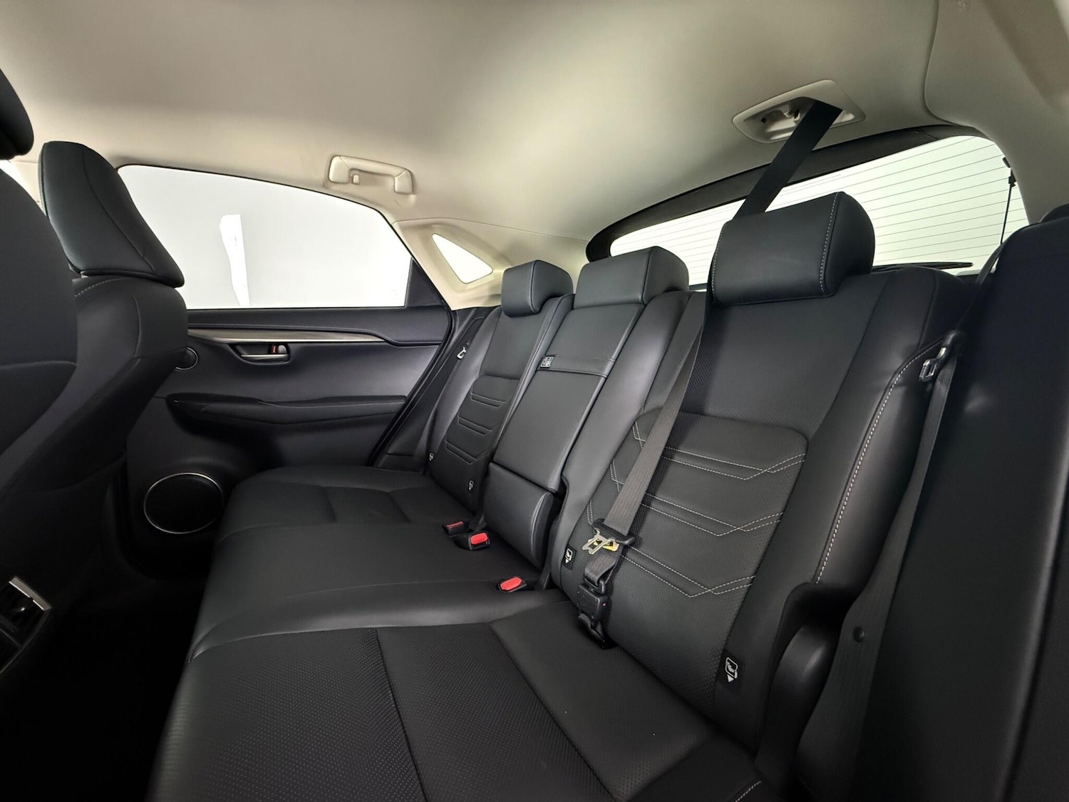 Used Lexus NX 2017 for sale - 77769870: Photo 15