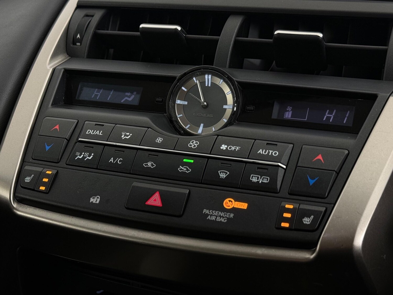 Used Lexus NX 2017 for sale - 77769870: Photo 27